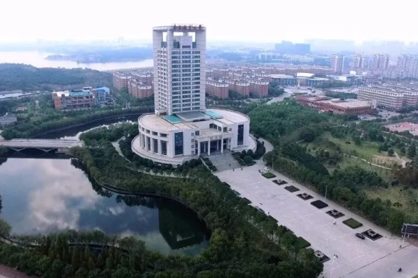 沈阳航空航天大学和南昌航空大学哪个好