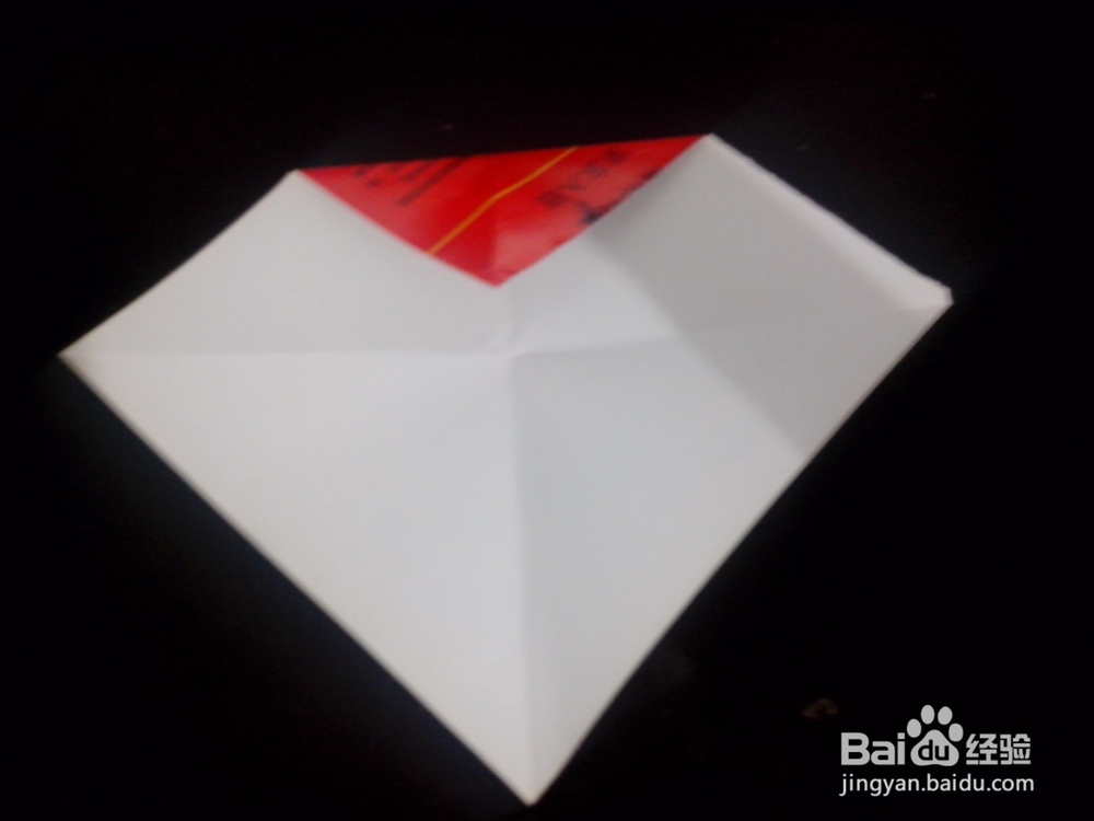 如何用纸来折纸爱心？