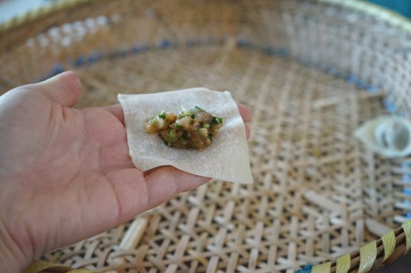 番茄汤开胃虾仁馄饨