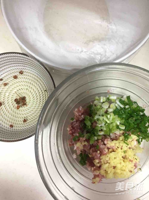 千层肉饼的做法