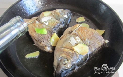 【鱼头豆腐煲】简单做法