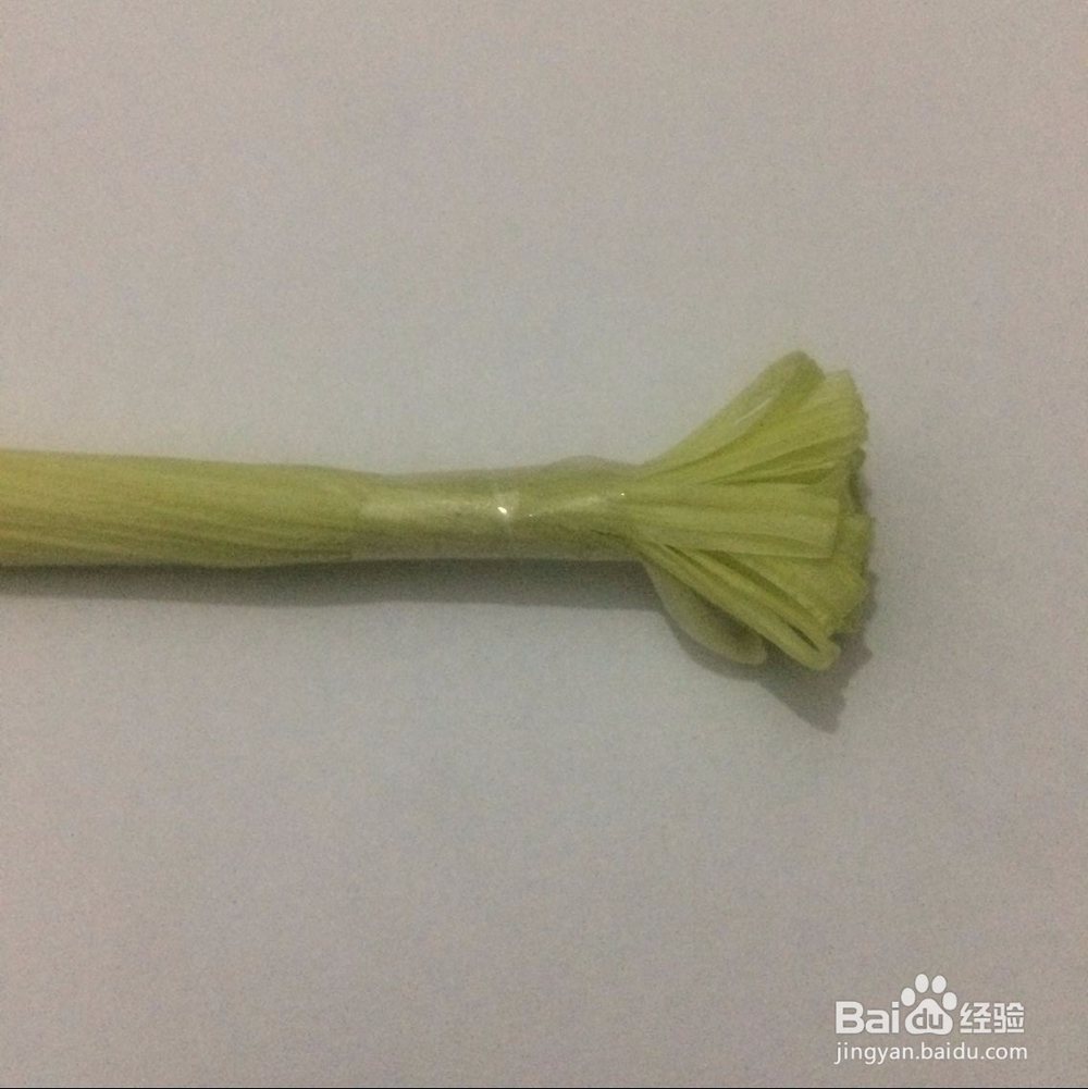 漂亮的玉米皮手工制作菊花教程