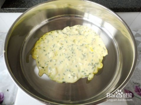 爱心早餐：野蒜鸡蛋饼的做法