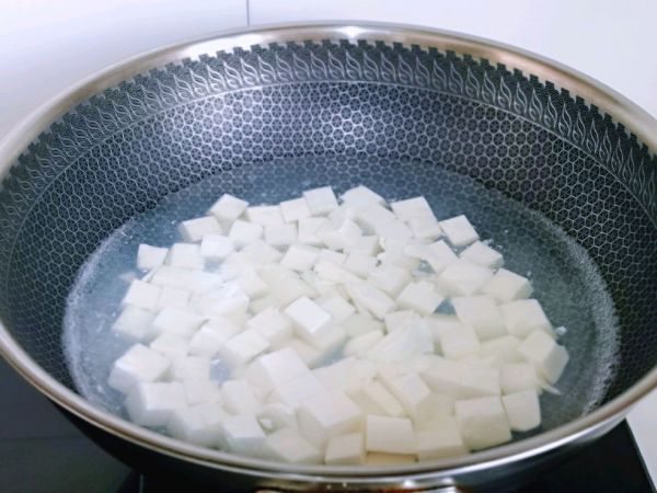 咸蛋黄什锦豆腐