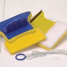 如何安全擦玻璃