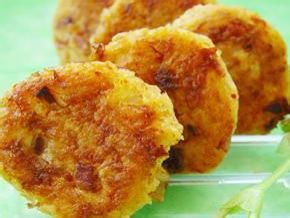 土豆饼的做法：[8]泡菜土豆饼