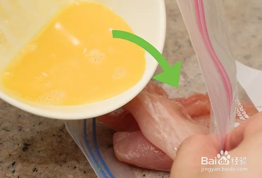 如何制作面包糠香酥鸡肉