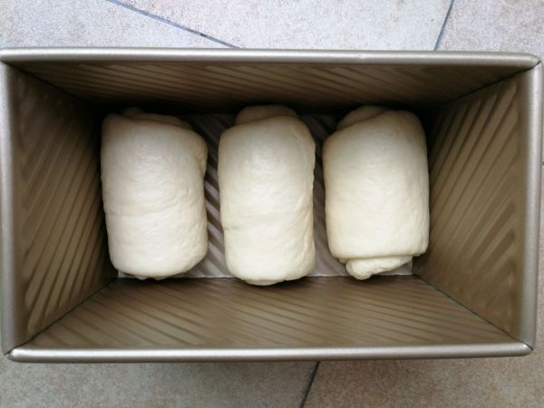 波兰酵种酸奶吐司