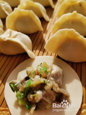 海蛎子萝卜丝猪肉饺子的做法