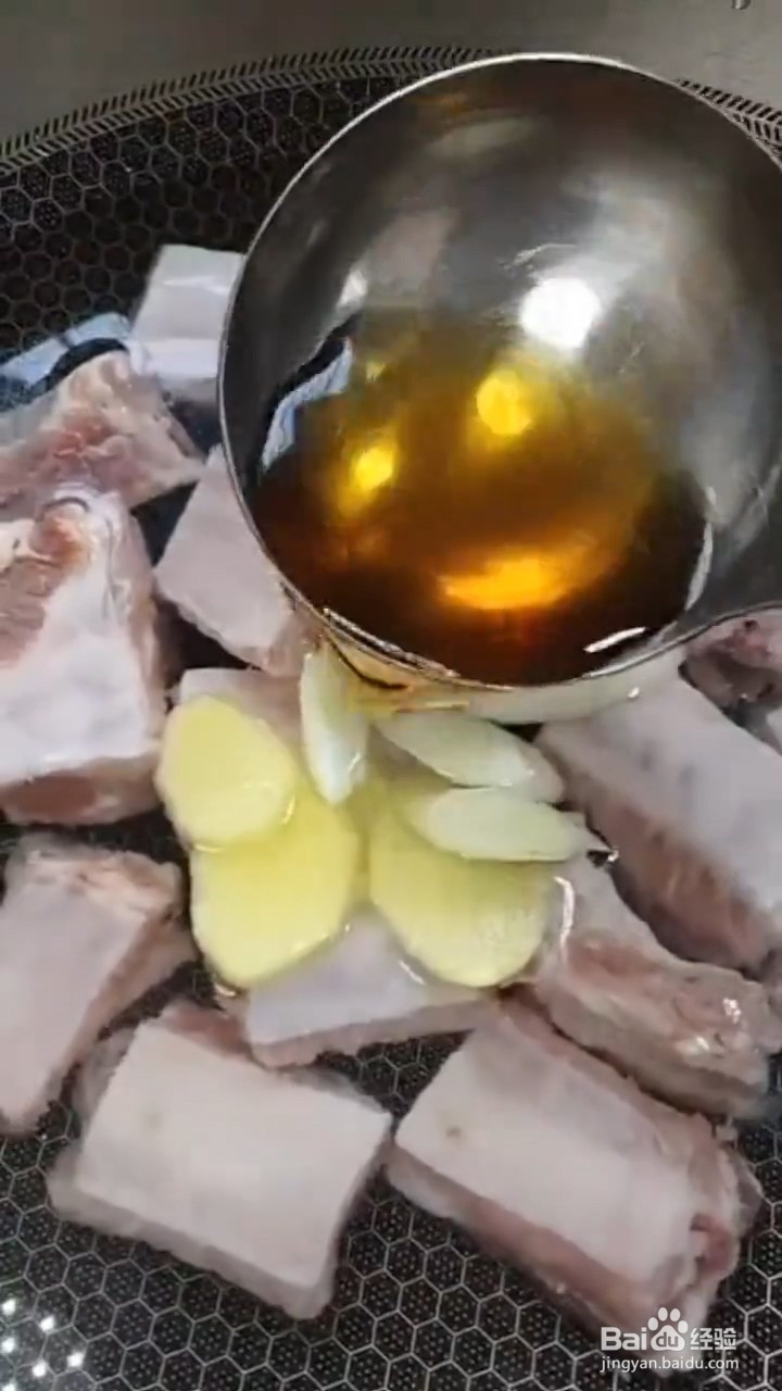 如何制作毛豆烧排骨