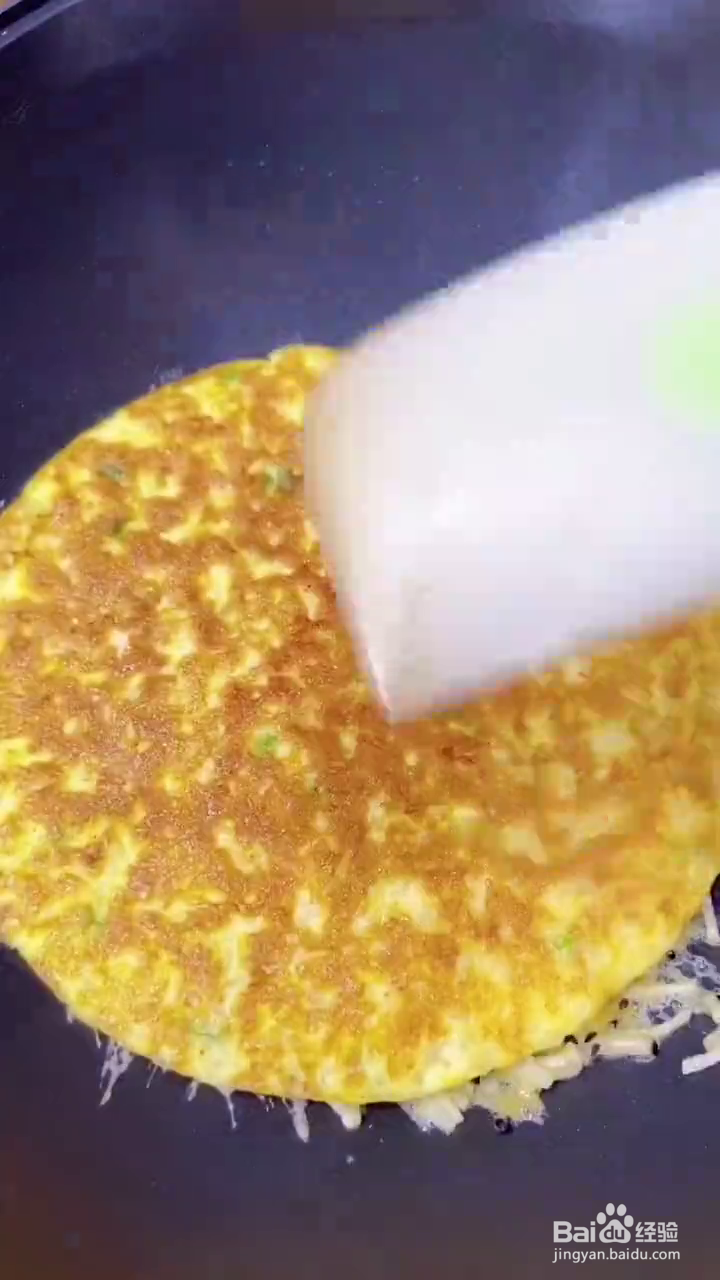 如何制作好吃的金针菇鸡蛋饼