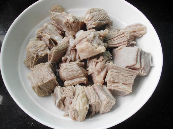 枸杞老姜羊肉汤