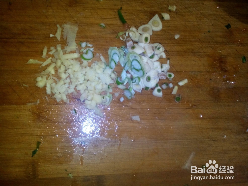 怎样做好吃的西红柿炒菜花