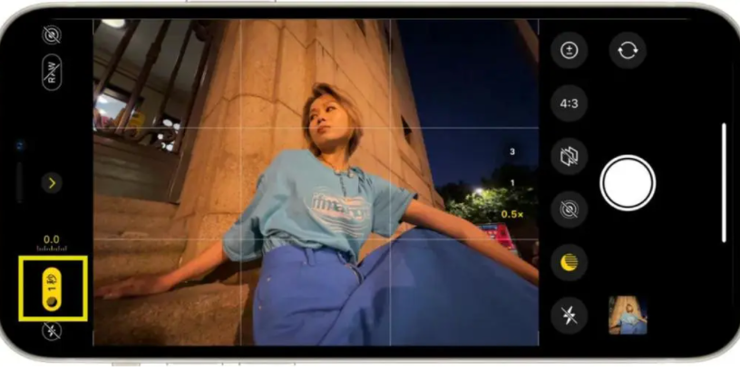 苹果13手机拍照后上传到哪里去了