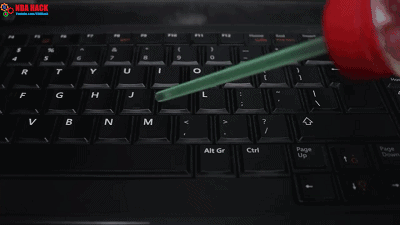 如何利用吹风机做简单的吸尘器?