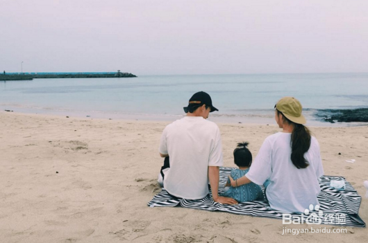 王自健自爆离婚被前妻怒怼，离婚难道就成仇人