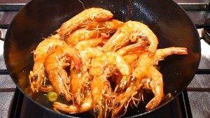 干烧虾还是油焖虾