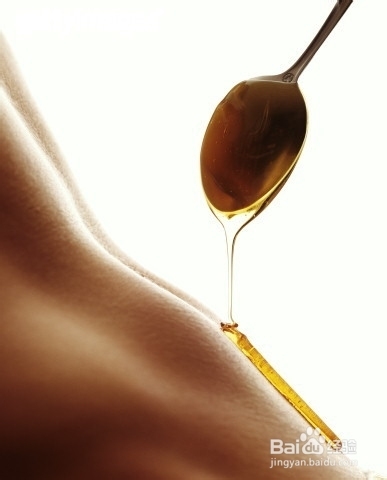 如何使用蜜蜡脱毛