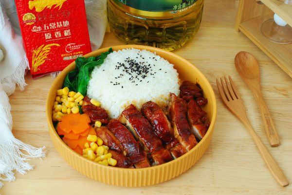 滋味十足照烧鸡腿饭