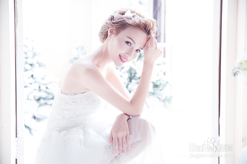 拍摄婚纱照如何选择美瞳的颜色