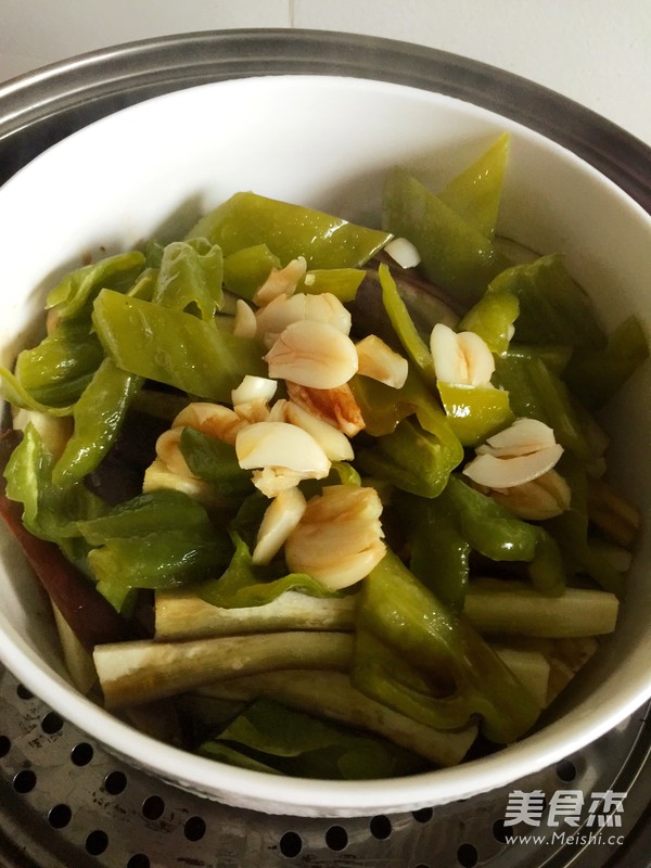 大受欢迎的蒸茄子