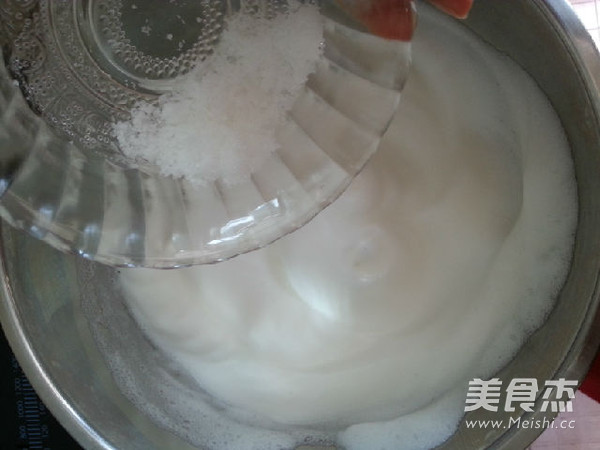 无油牛奶戚风蛋糕