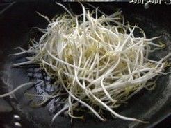 豉油王炒面的做法