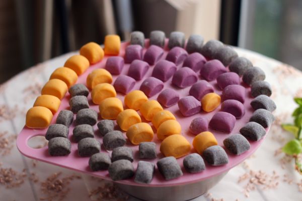 #网红美食我来做#迷你三色馒头