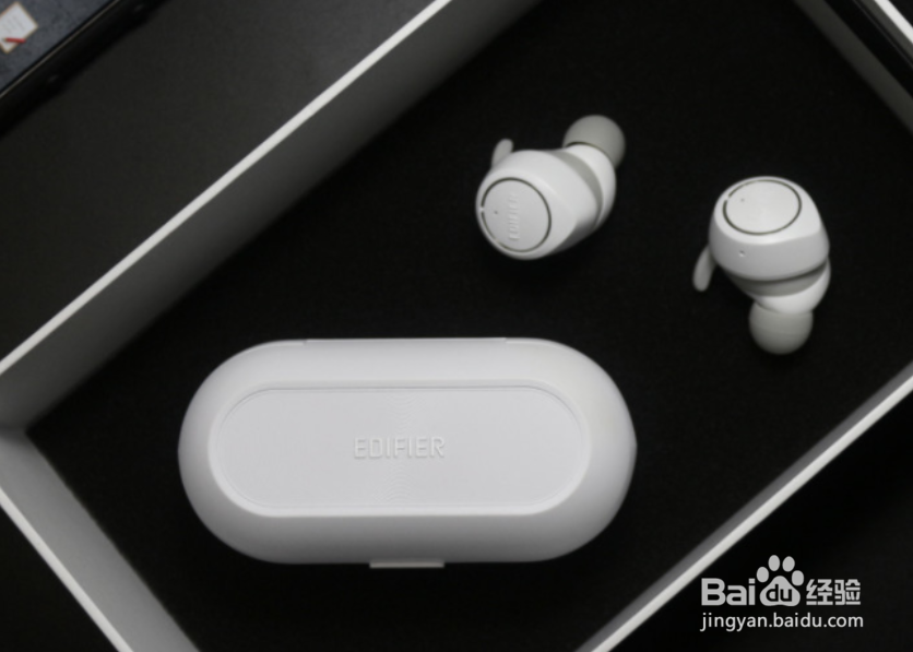 Xisem西圣战神Ares与热门品牌漫步者TWS3的对比