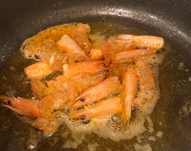 怎样制作印度风味咖喱鲜虾粉丝煲步骤