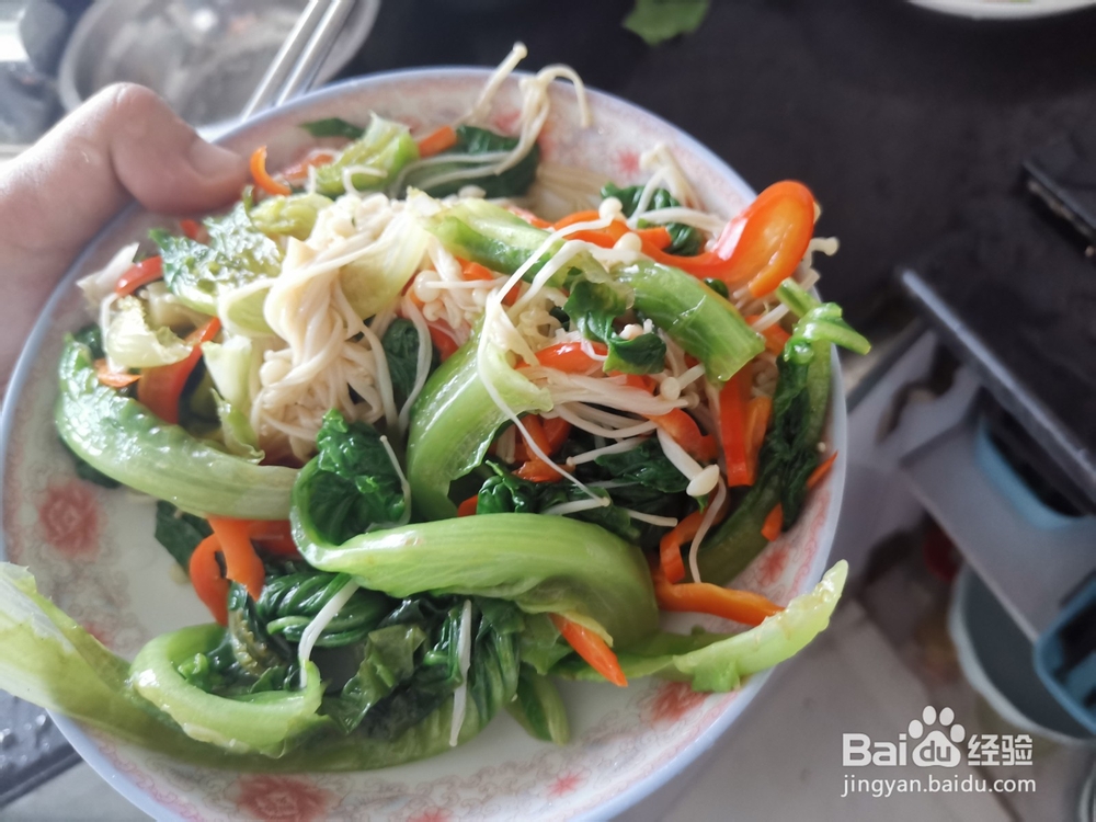 生菜叶拌胡萝卜丝