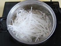 虾皮萝卜丝汤的做法