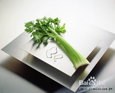 芹菜减肥食谱 降压又减肥