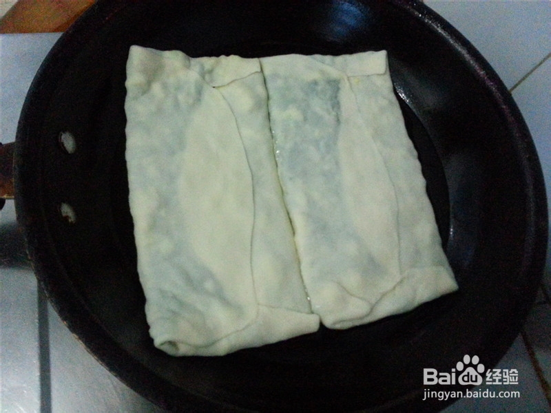 韭菜鸡蛋烙饼的做法