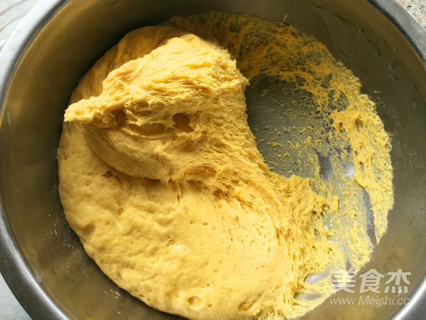 千层刀切南瓜馒头