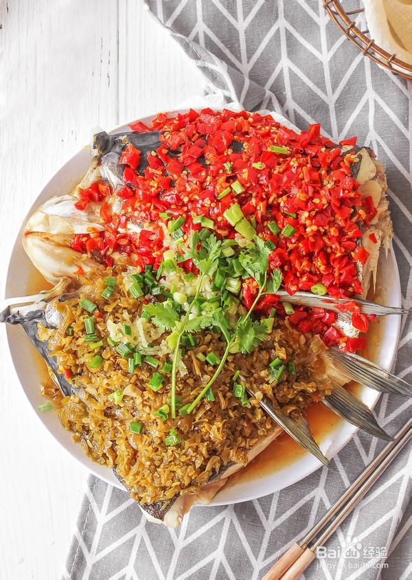 家常菜-双椒鱼头