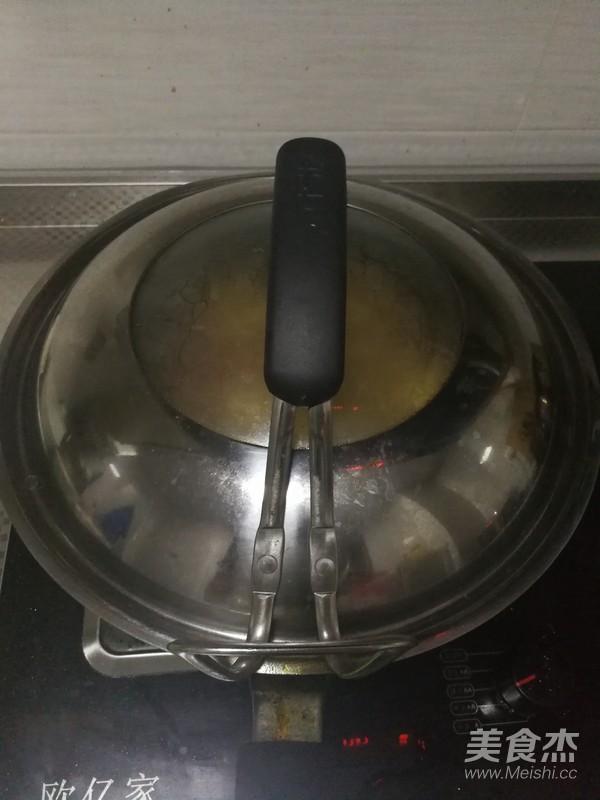 芋子红烧肉的做法