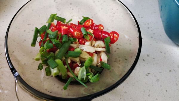 韮菜鸡蛋豆芽炒粉条