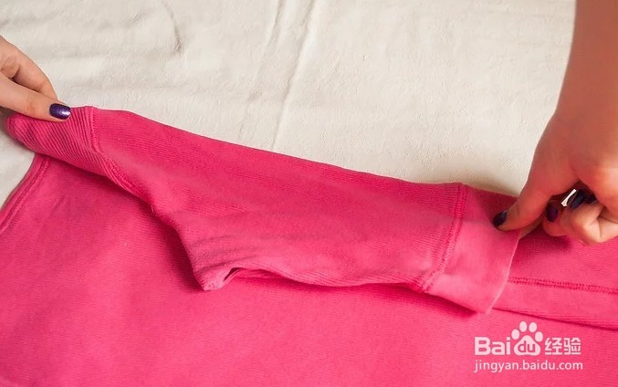 不同的叠衬衫方法