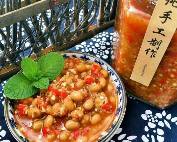 剁椒水豆豉蒸鱼