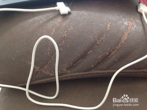 出门旅行数据充电线怎么整理