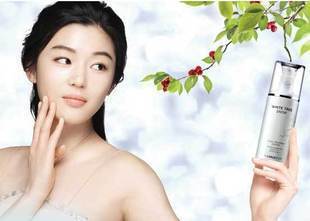 晒伤后美白的方法