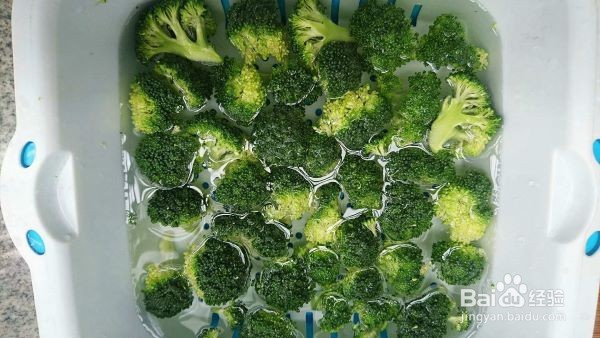 能保护视力的蔬菜 培根西兰花