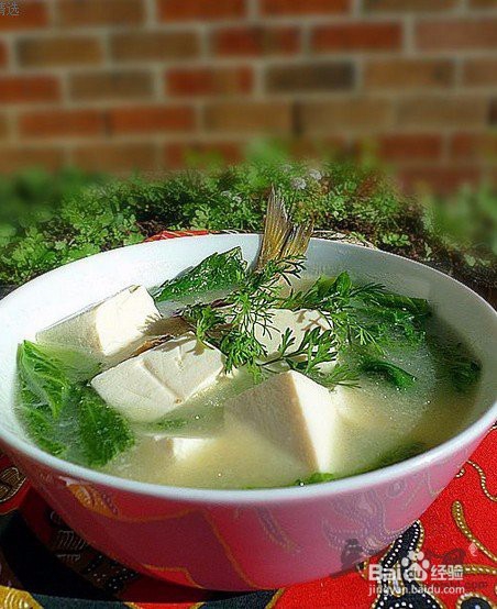 夏天降暑必备--芥菜咸蛋黄豆腐汤