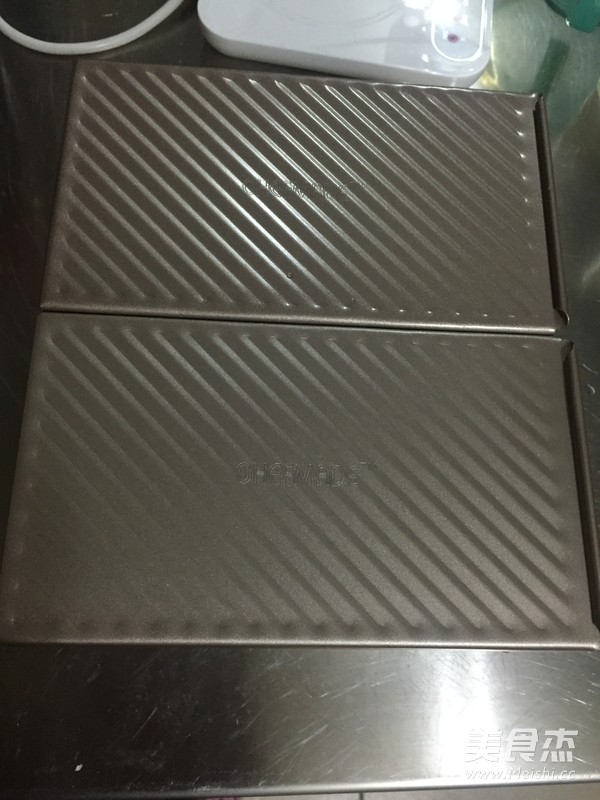 超熟鲜奶吐司(来自妃娟)