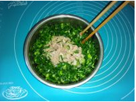 教你做韭菜鲜肉生煎包