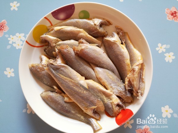 小黄鱼怎么炸着吃好吃又简单