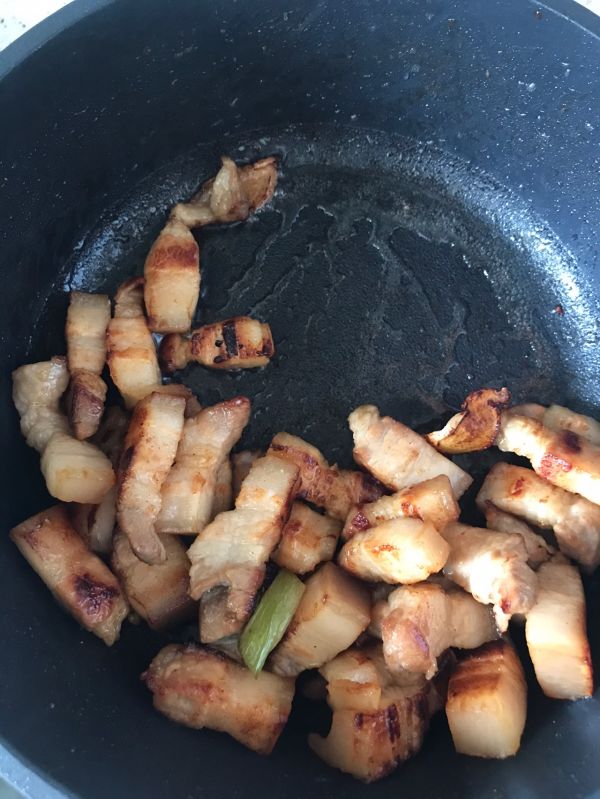 无水无油秘制卤肉饭