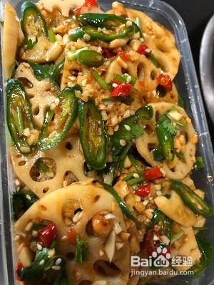 健康养生佳品搅拌莲藕青瓜的做法