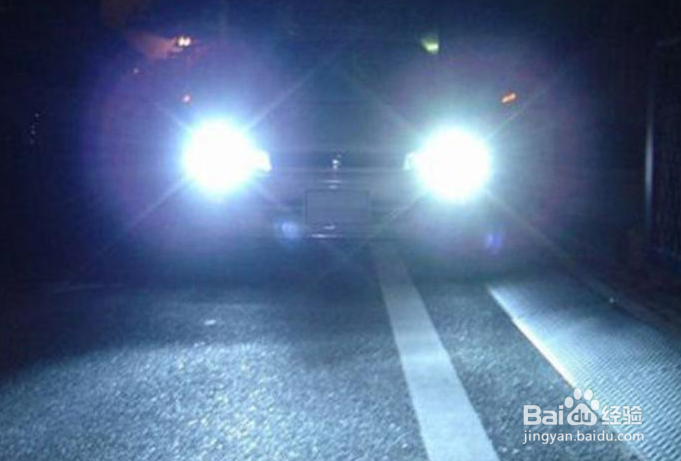 16款旗舰君越远光灯怎么用